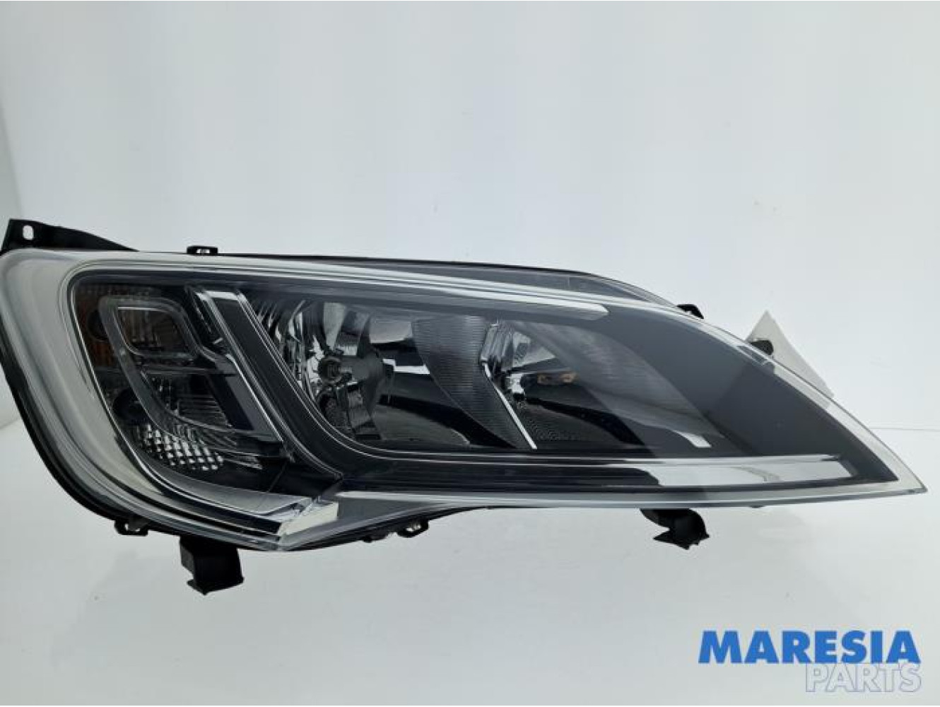 Fiat - Ducato - Phare droit