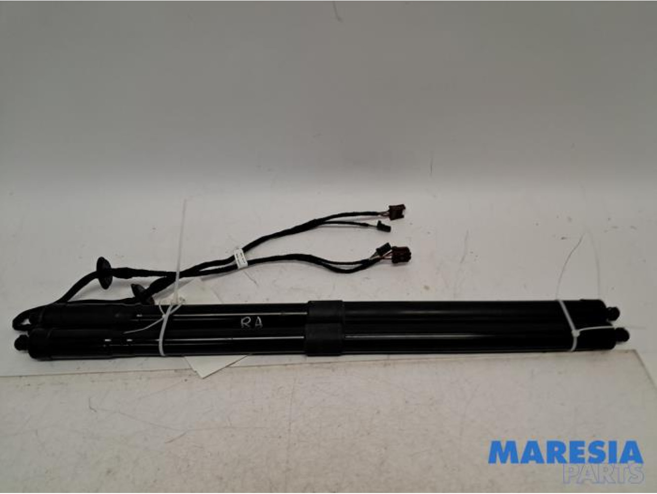 Renault - Espace - Set of tailgate gas struts