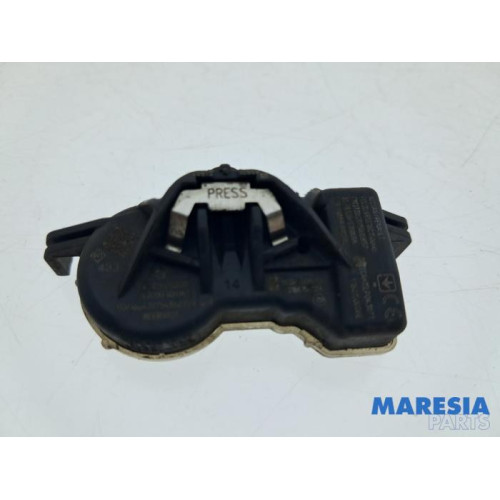 Renault - Espace - Tyre pressure sensor