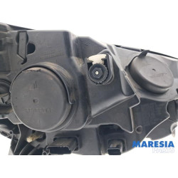 Renault - Captur - Scheinwerfer links