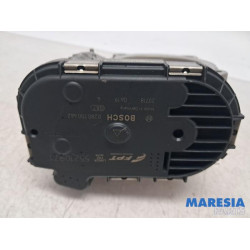 Fiat - 500L - Throttle body