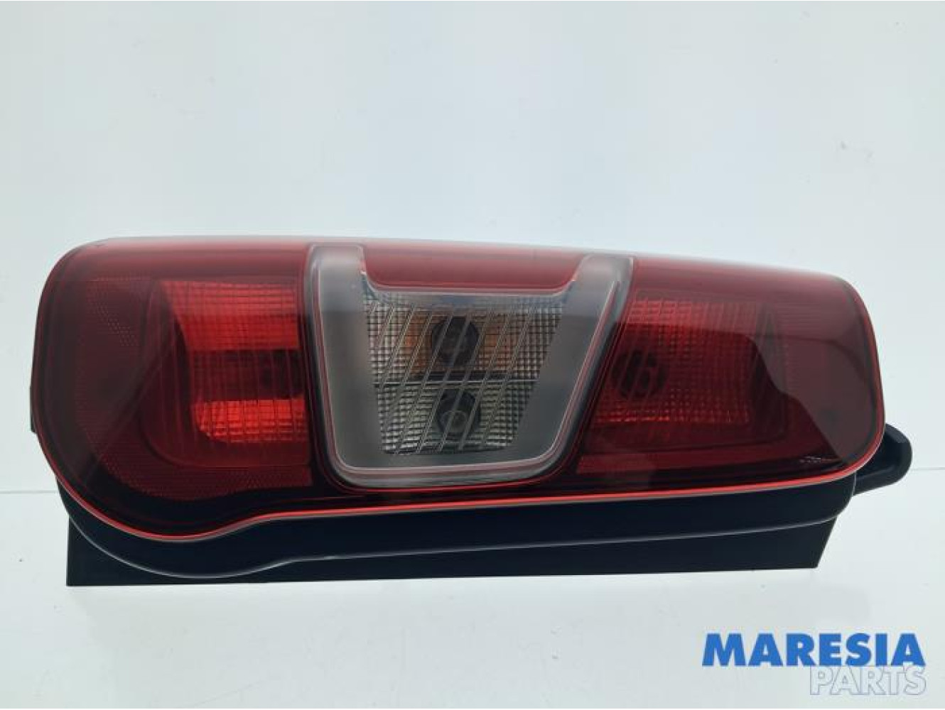 Citroen - Berlingo - Feu arrière gauche