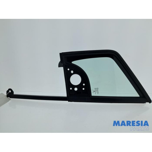 Citroen - Berlingo - Quarter light, front left