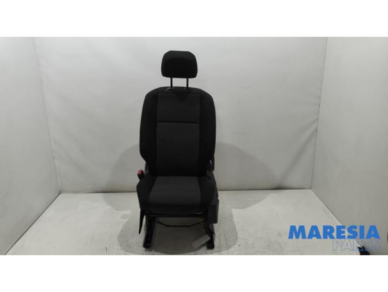Citroen - Berlingo - Seat, left