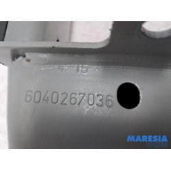 Renault - Espace - Front bumper bracket, right