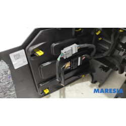 Renault - Captur - Middle console