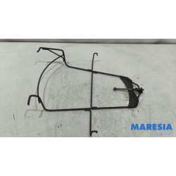 Citroen - Berlingo - Aufhängemechanik Reserverad