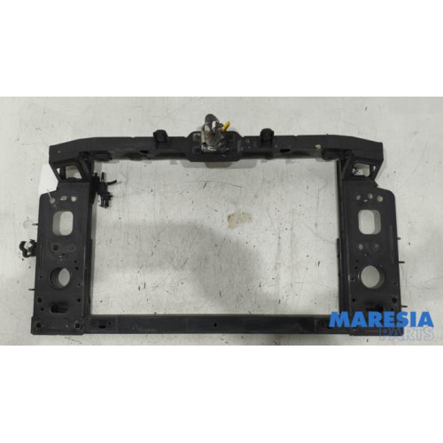Alfa Romeo - Giulietta - Front panel