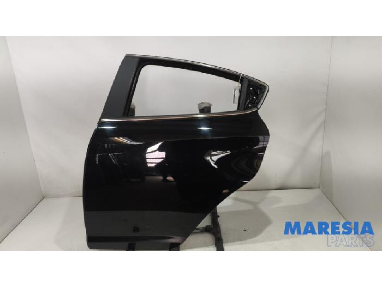 Alfa Romeo - Giulietta - Rear door 4-door, left