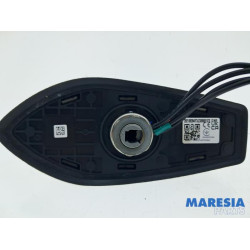 Renault - Captur - Antenne
