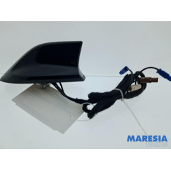 Renault - Captur - Antenne