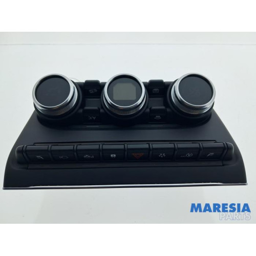 Renault - Captur - Heater control panel