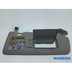 Renault - Captur - Sun visor