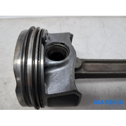 Renault - Twingo - Connecting rod