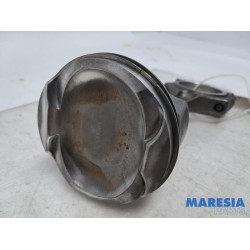 Renault - Twingo - Connecting rod