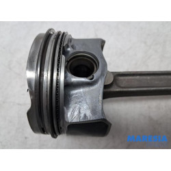 Renault - Twingo - Connecting rod