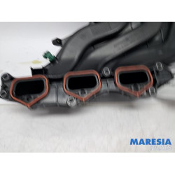 Renault - Twingo - Intake manifold