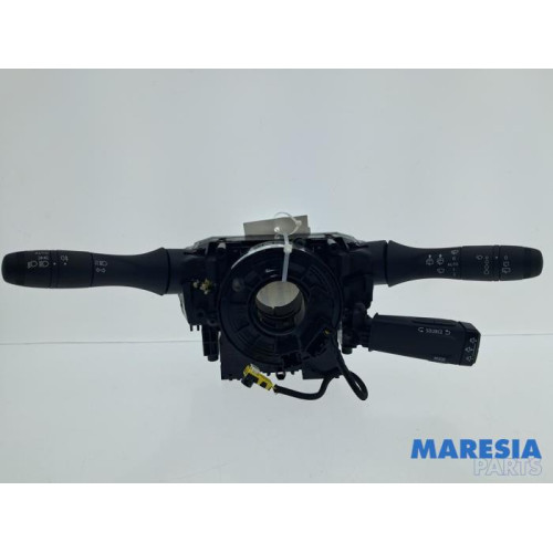 Renault - Captur - Commutateur combi colonne de direction