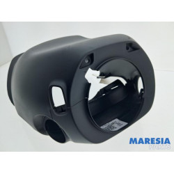 Renault - Captur - Steering column cap