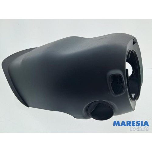 Renault - Captur - Steering column cap