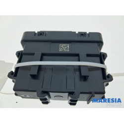 Renault - Captur - Gateway module