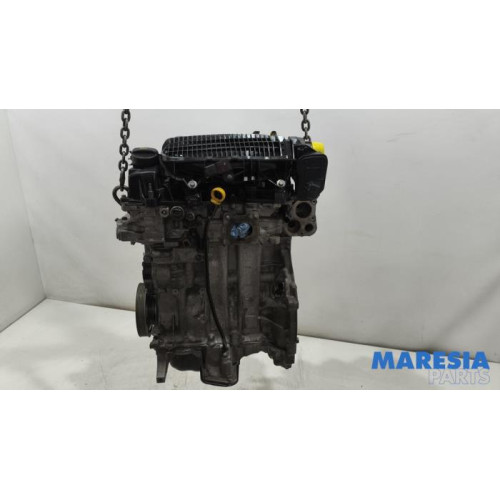 Peugeot - 208 - Engine