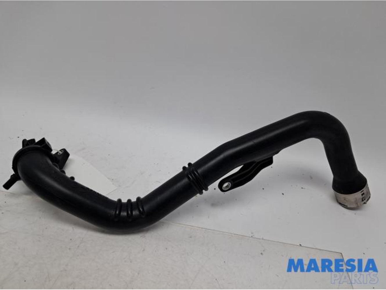 Renault - Captur - Intercooler tube