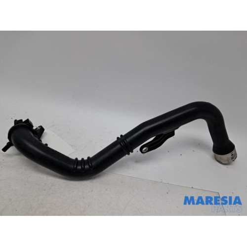 Renault - Captur - Intercooler tube
