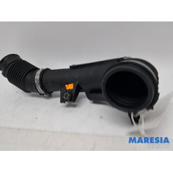 Renault - Captur - Air intake hose