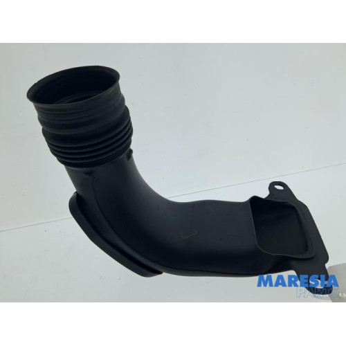 Renault - Captur - Air intake hose