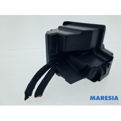 Renault - Captur - Fuse box