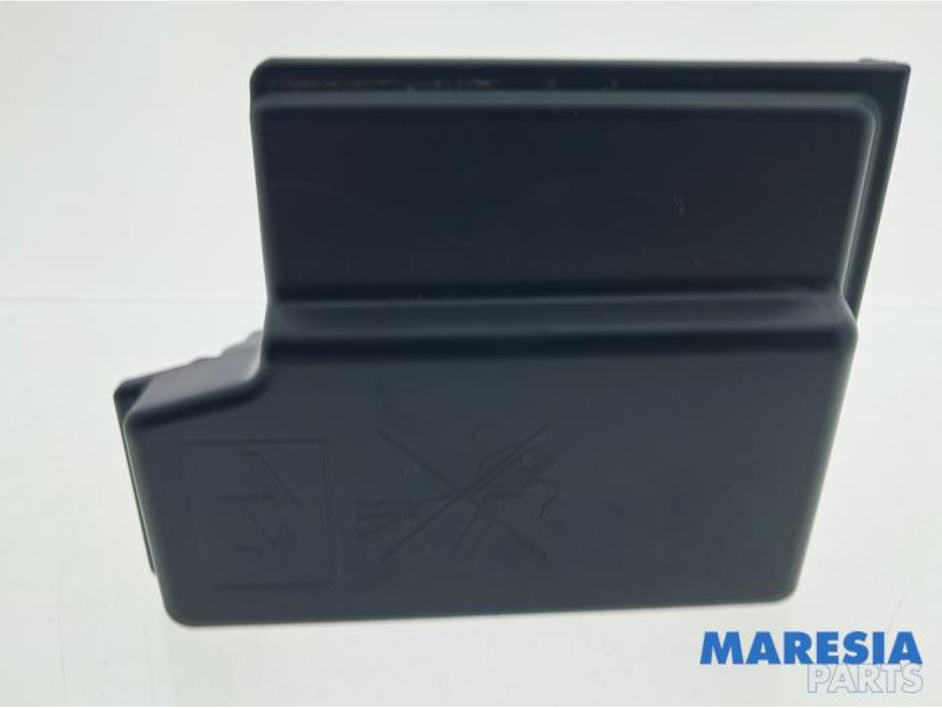 Renault - Captur - Fuse box