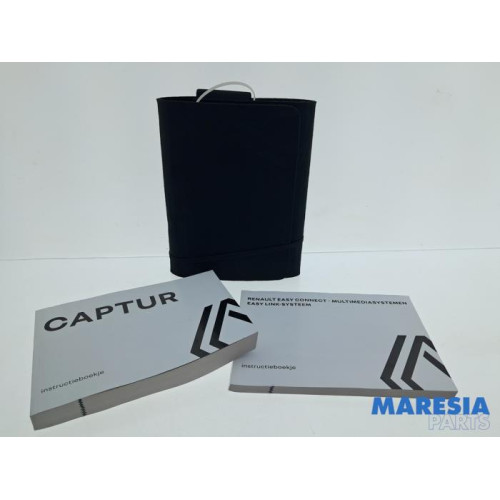 Renault - Captur - Instruction Booklet