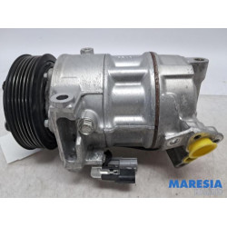 Renault - Captur - Air conditioning pump