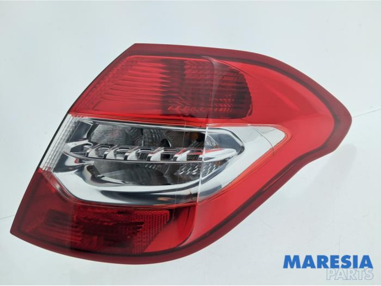 Citroen - C4 - Feu arrière droit