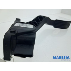 Citroen - C4 - Accelerator pedal