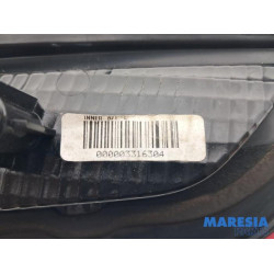 Citroen - C4 - Feu arrière gauche