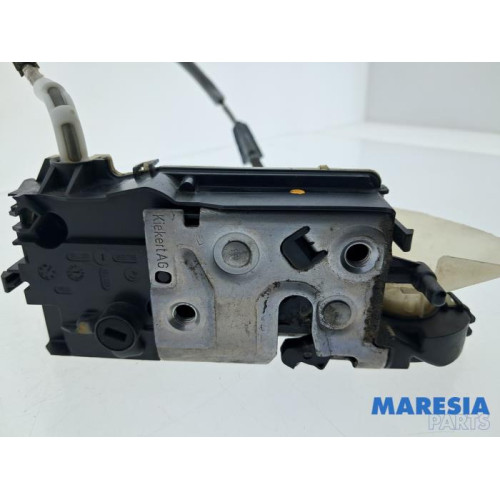 Citroen - C4 - Door lock mechanism 4-door, front left