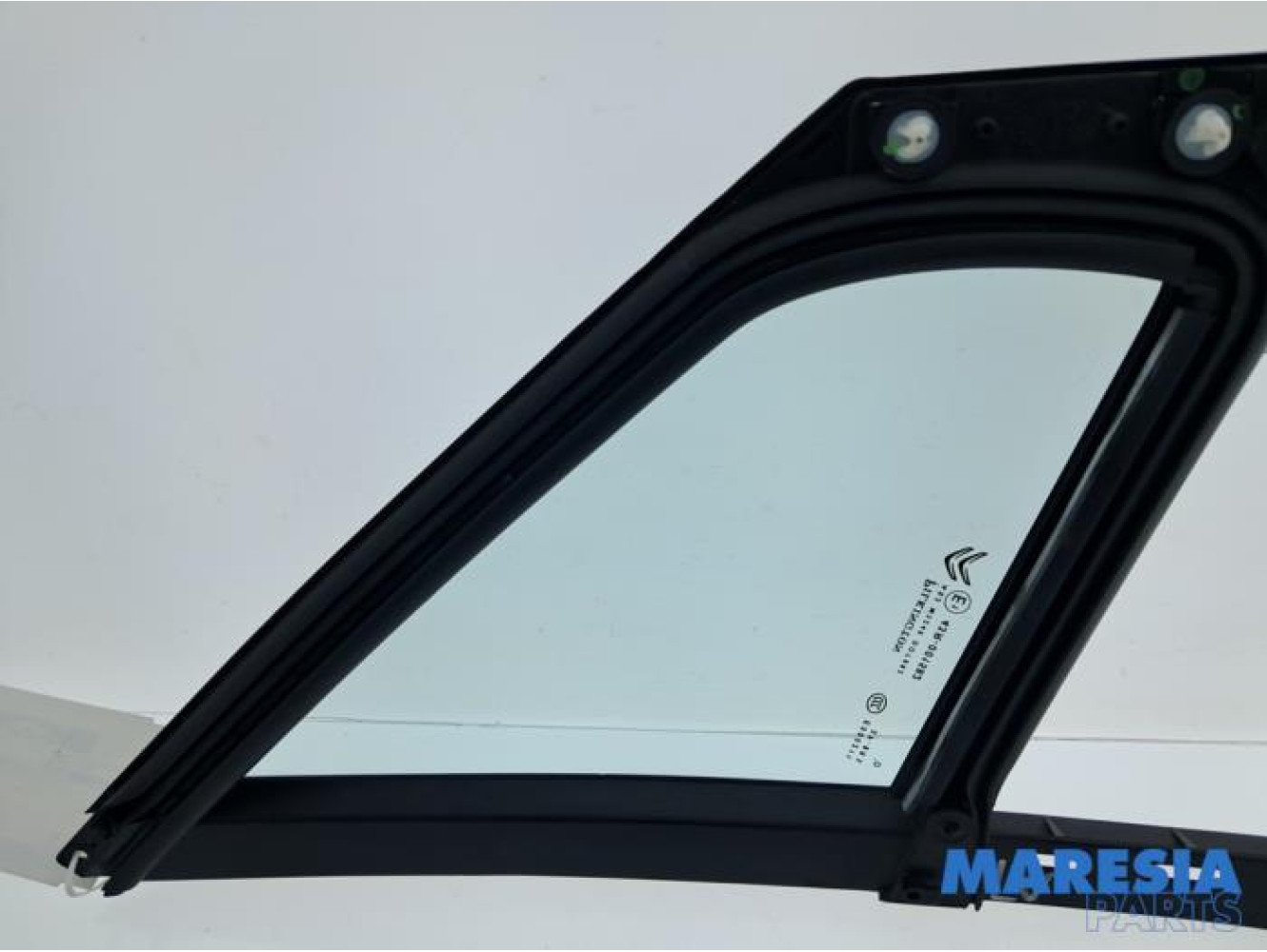 Citroen - C4 - Driehoeks Ruit links-voor