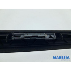 Citroen - C4 - Cadre pare-brise