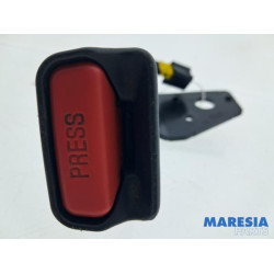 Citroen - C4 - Rear seatbelt buckle, left
