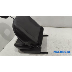 Peugeot - 206 - Sitz links