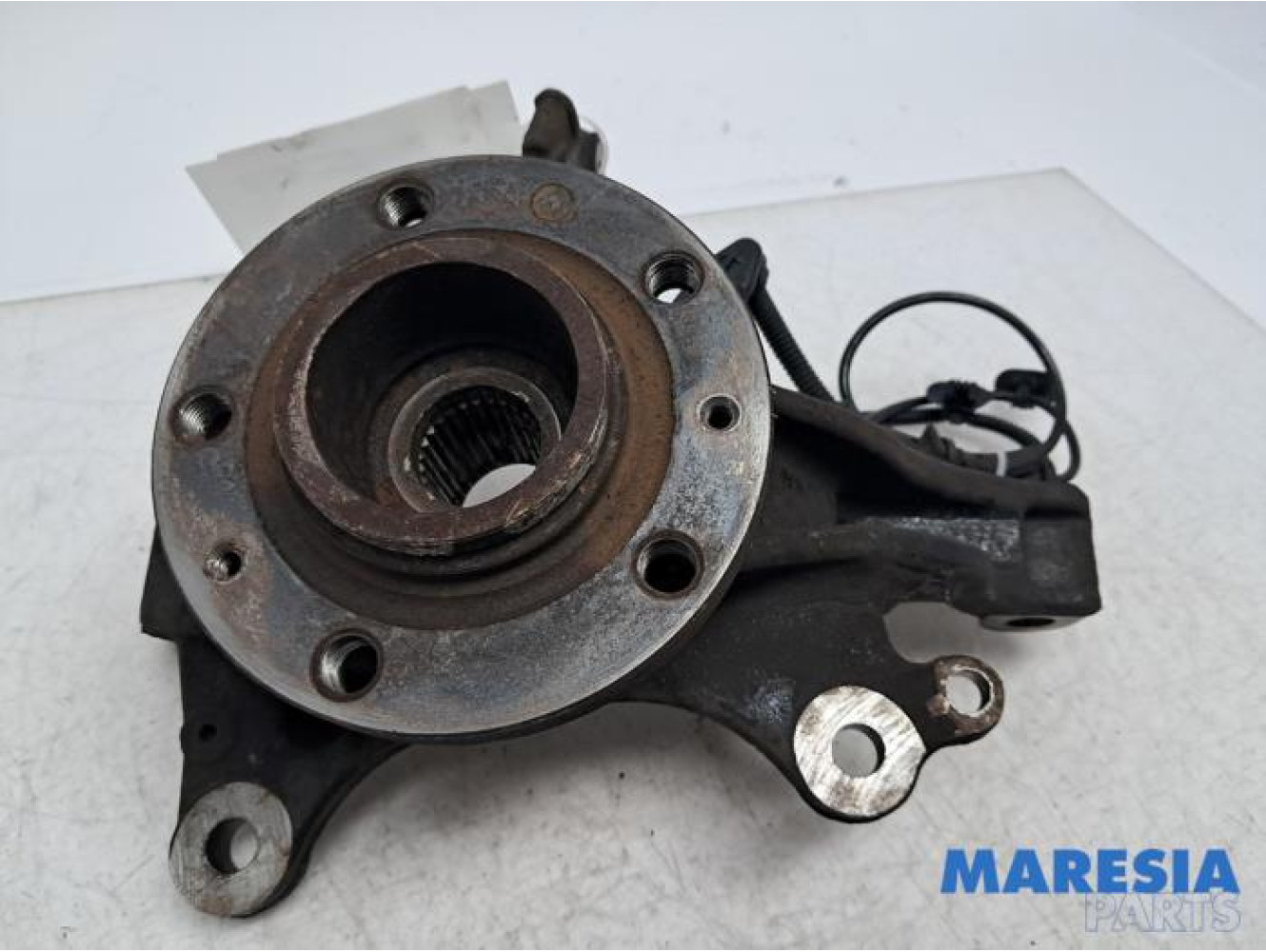 Citroen - Berlingo - Knuckle, front right