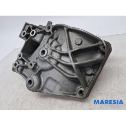 Citroen - Berlingo - Air conditioning bracket