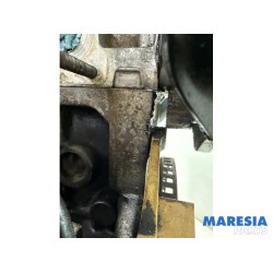 Peugeot - 206 - Engine