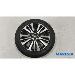 Renault - Captur - Sportvelgenset + banden