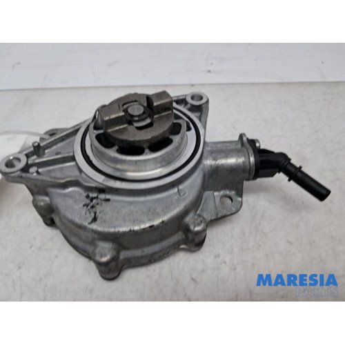 Peugeot - 5008 - Vacuum pump (petrol)