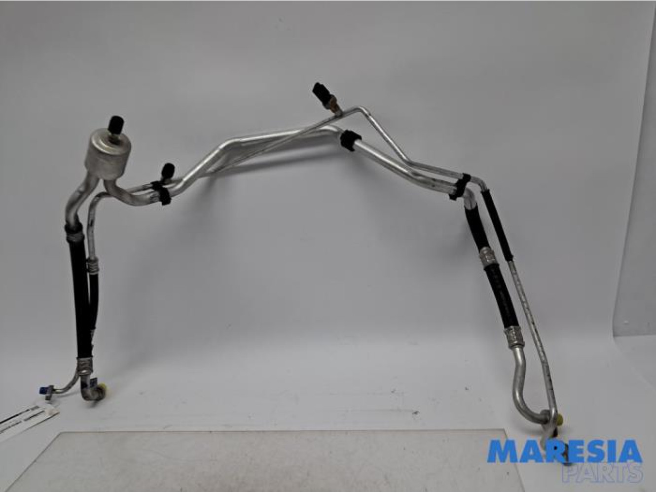 Citroen - C4 - Air conditioning line