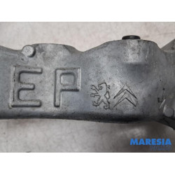Peugeot - 5008 - Engine mount