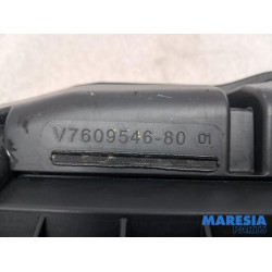 Citroen - C4 - Air box